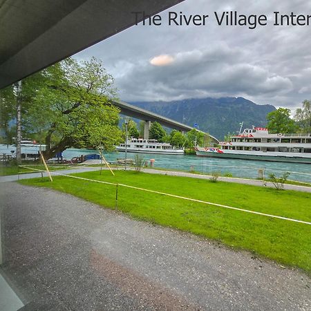 The River Village Entrelagos Exterior foto