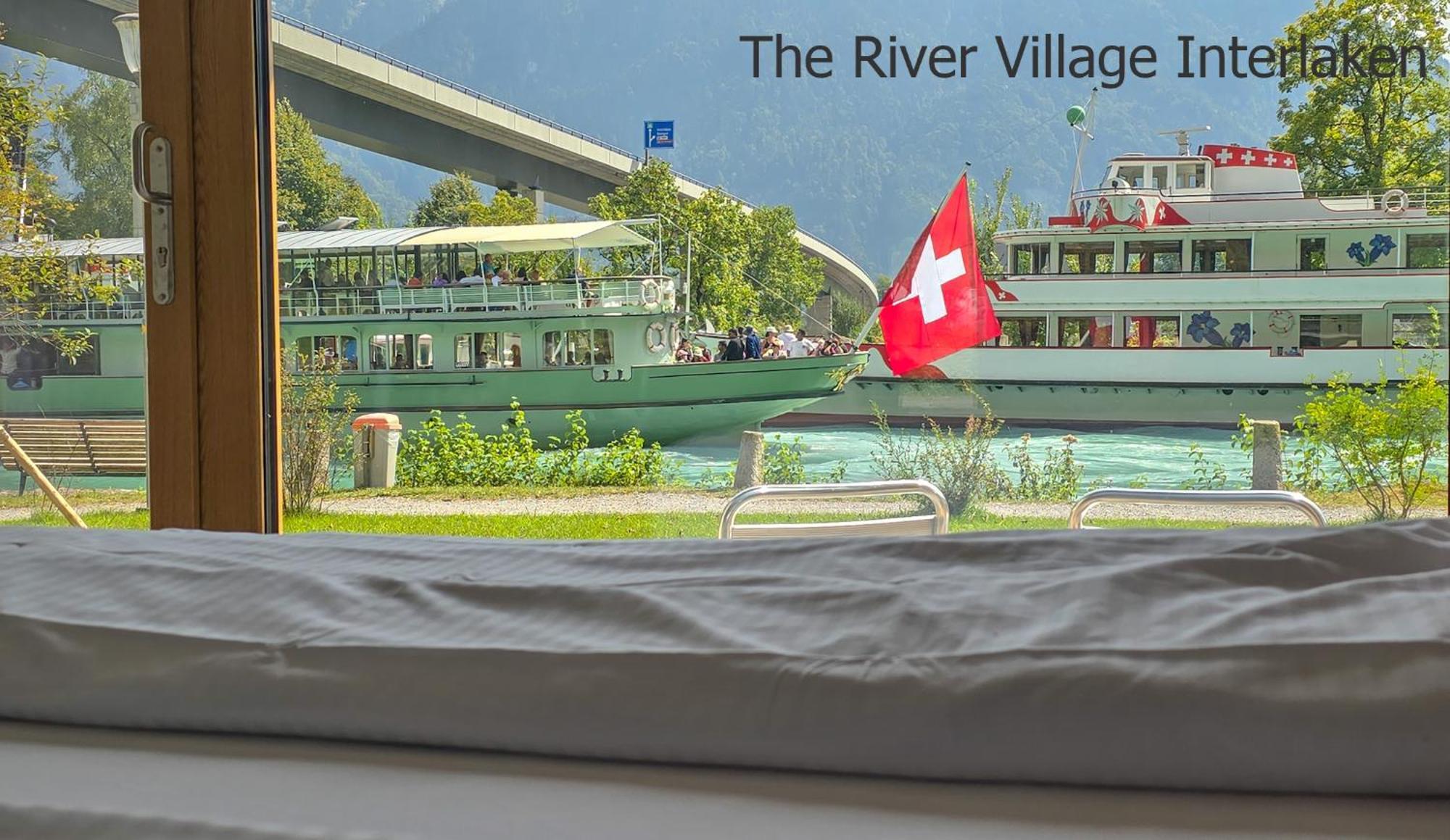 The River Village Entrelagos Exterior foto